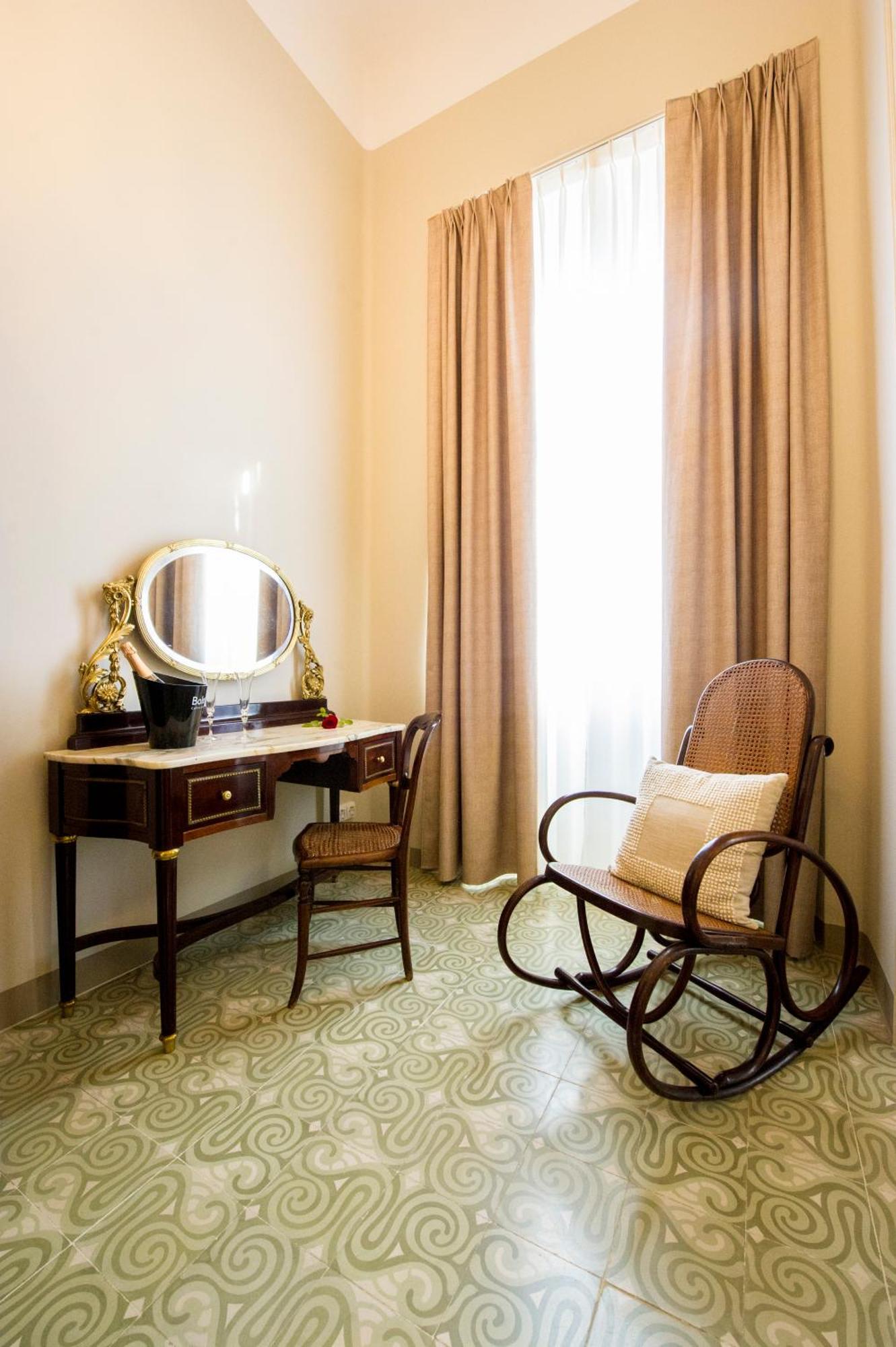 Bolet Casa Modernista Bed & Breakfast Castellvi de la Marca Exterior photo